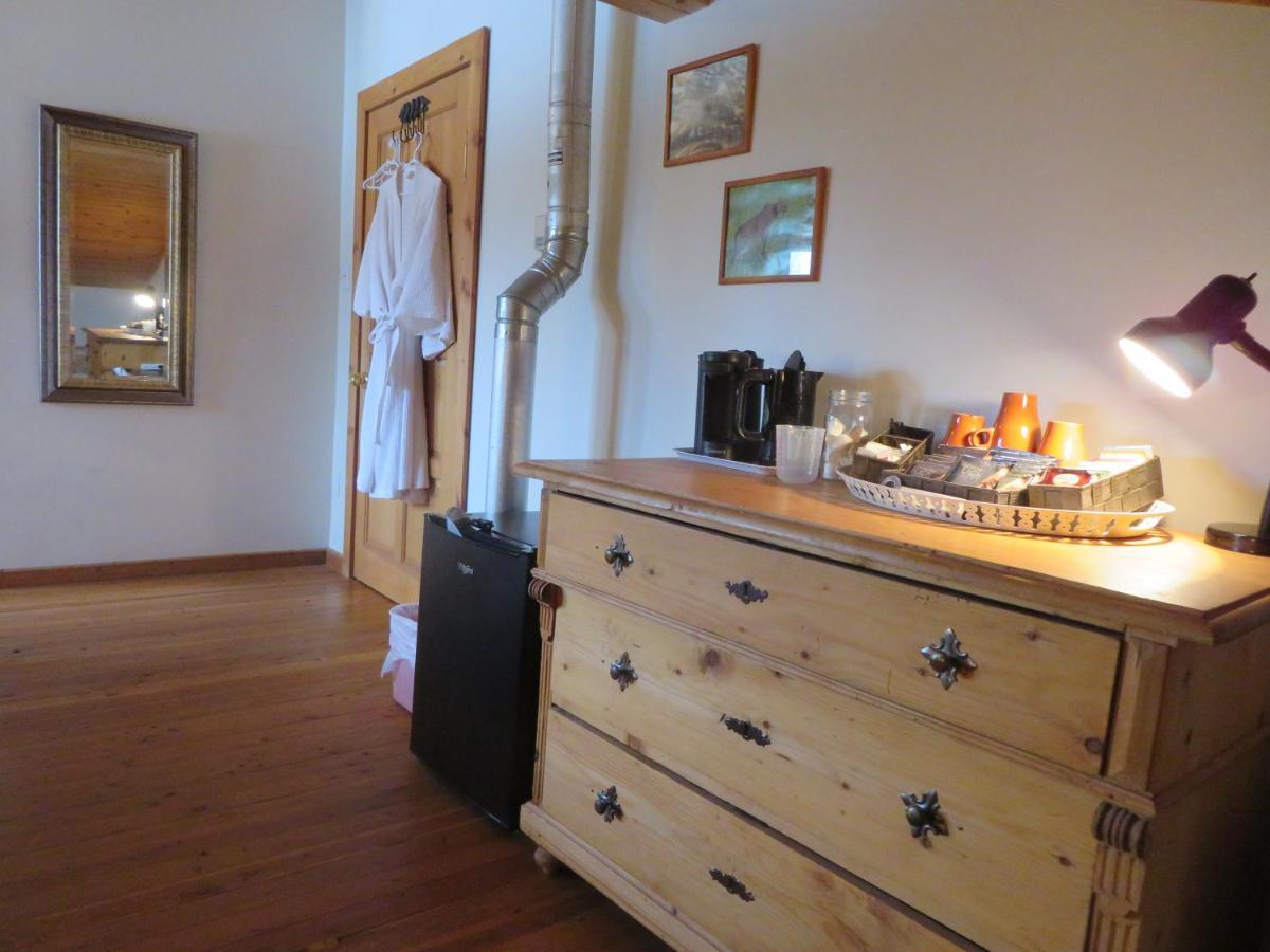 Alpenglow Bed And Breakfast Kimberley Ngoại thất bức ảnh