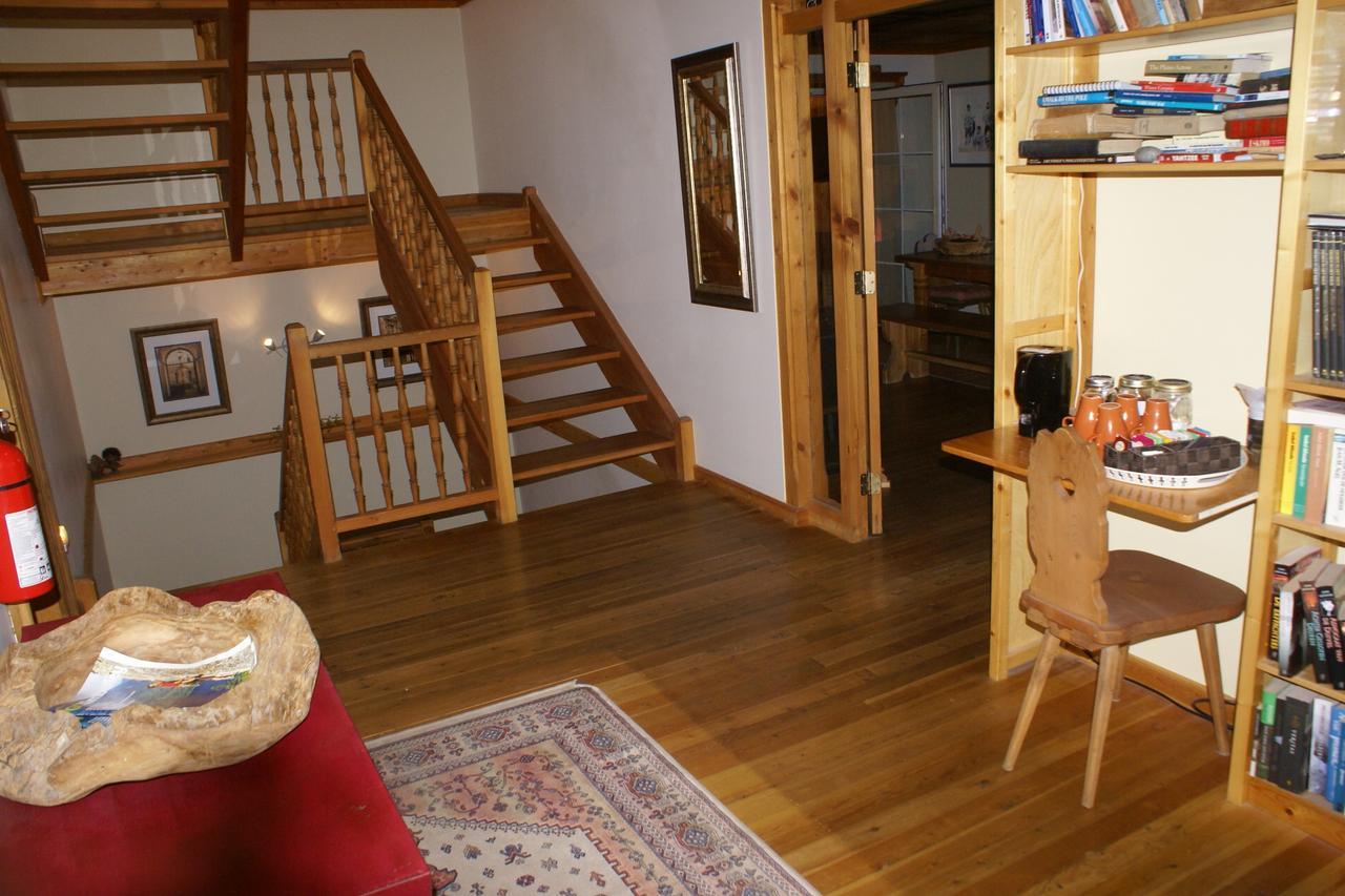 Alpenglow Bed And Breakfast Kimberley Ngoại thất bức ảnh